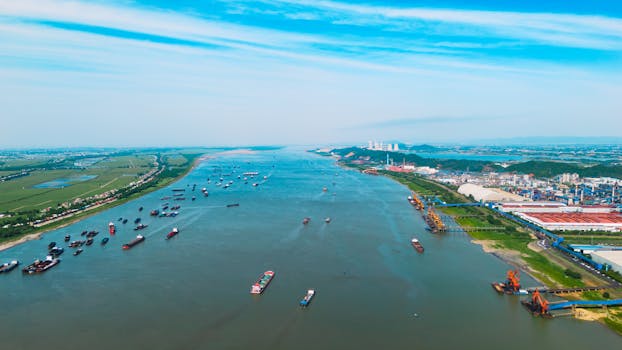 Unlocking SME Growth: The Impact of Global Business Summits on Trade and Innovation